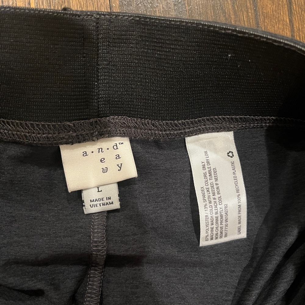 a new day leggings - Picture 2 of 2